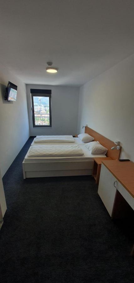 Hotel Rivero A&S Mostar Buitenkant foto